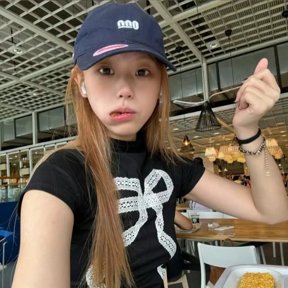 小姐好黑